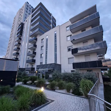 Na Malopolskiej * ז'שוב