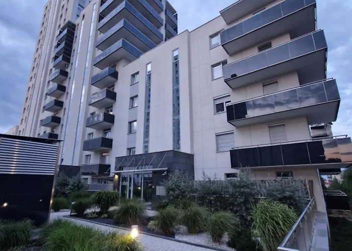 Na Malopolskiej * ז'שוב